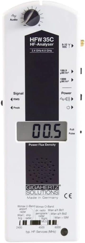 Test du détecteur d'électrosmog haute fréquence Gigahertz Solutions HFW35C