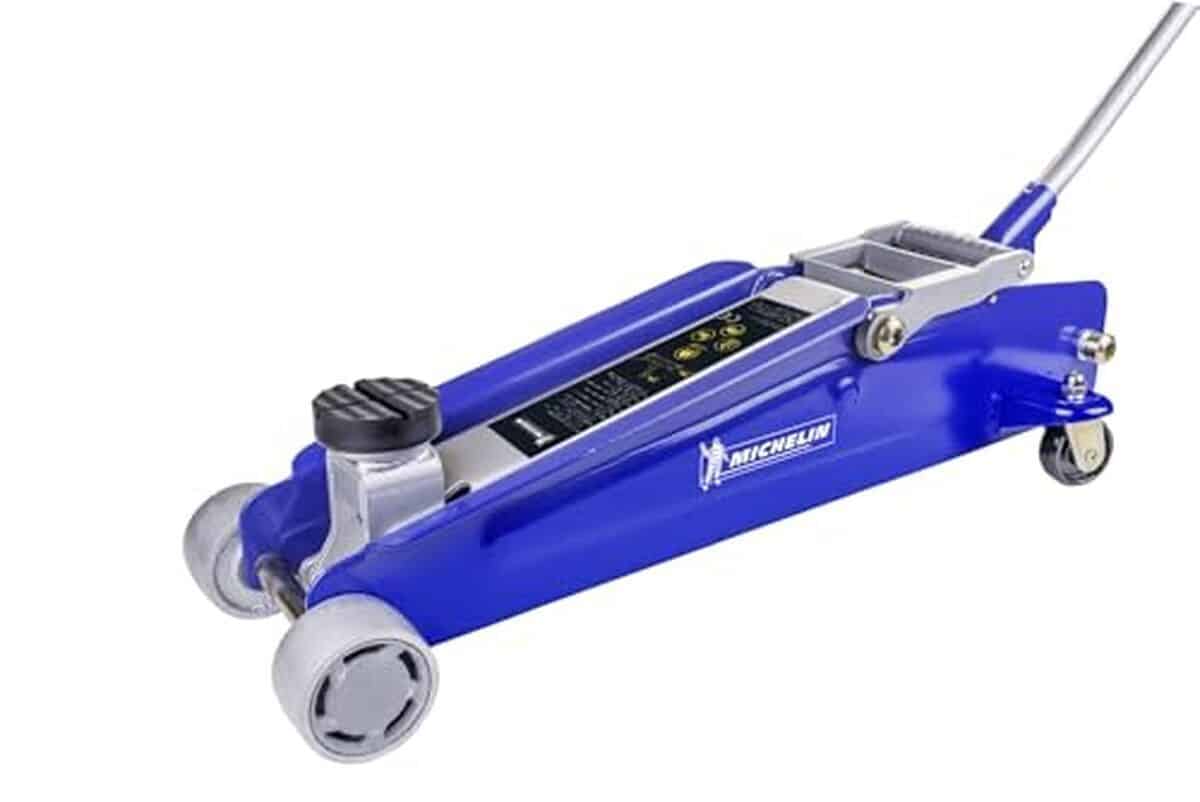 Test : cric Michelin 009555, maxi levage pour SUV et 4x4